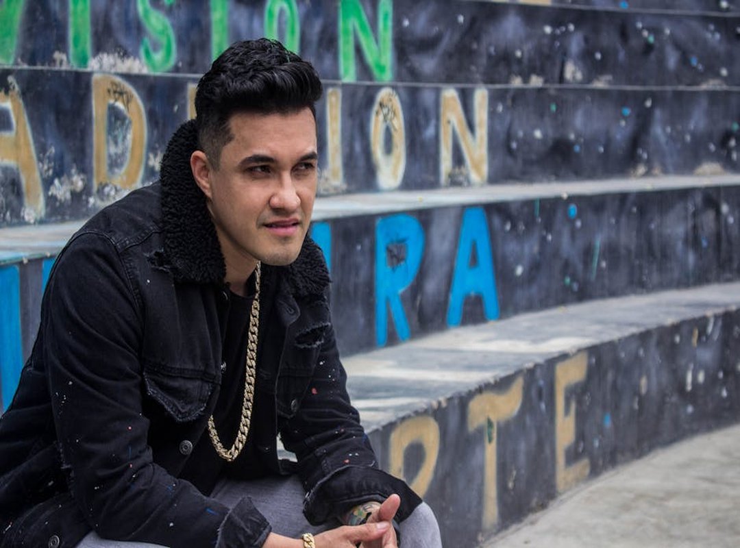 Cris MJ's Height in Different Contexts